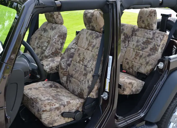seat-covers-built-for-trucks-and-canadian-conditions.jpg